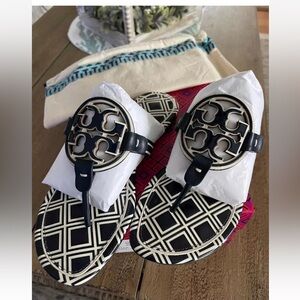 TORY BURCH Metal Miller Sandal New Ivory/Perfect Navy * Size 7.5